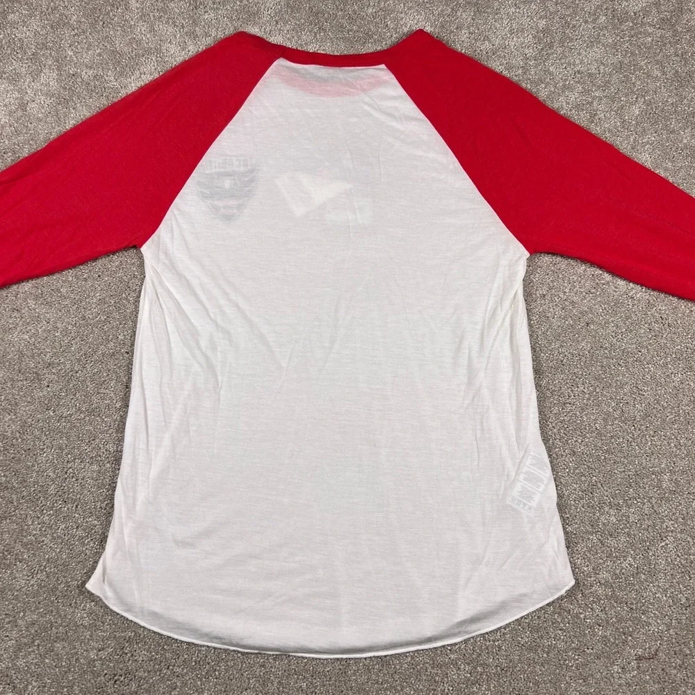 Mitchell & Ness Womens Size S White Red D.C.United MLS Soccer Raglan Shirt‎ NWT
